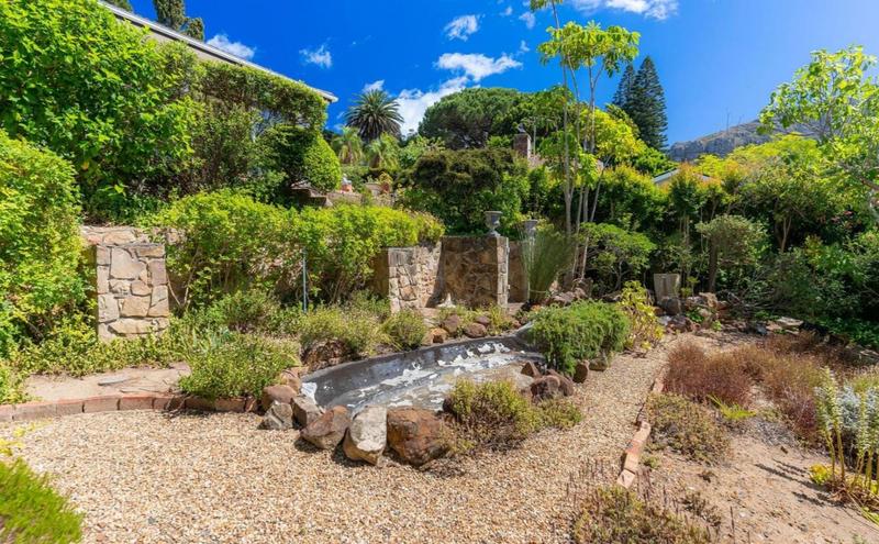 4 Bedroom Property for Sale in Hout Bay Western Cape